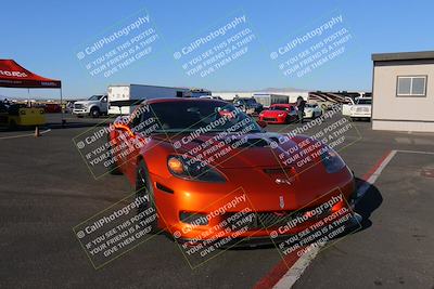 media/Nov-19-2022-Speed Ventures (Sat) [[eb5c8f9508]]/Around the Pits/Pre Grid Green/